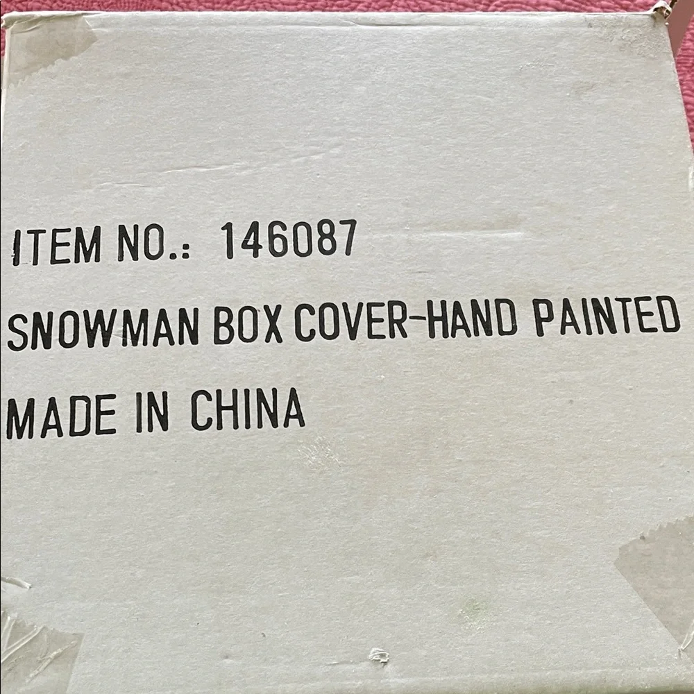NIB Snowman Box Cover - Hand Painted for tissues. With original box